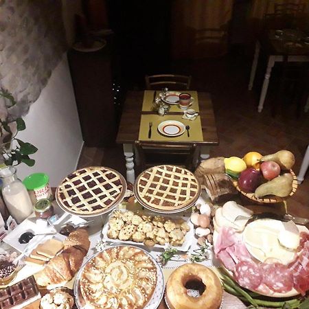 B&B La Casa Di Fuori Porta Gricignano Eksteriør bilde